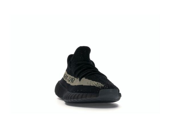 BY9611 08 S1.jpg
